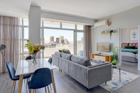 Lyra - Chic Urban Apartment living in the heart of Cape Town